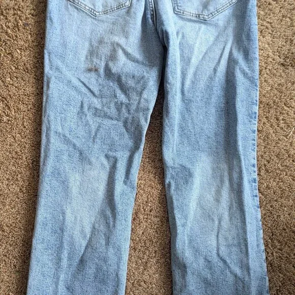 H&M Light Wash Blue Jeans - Picture 2 of 4
